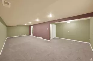 2304 W Bonanza Circle, South Jordan, UT 84095 - Photo 23