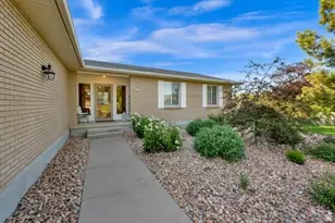 2304 W Bonanza Circle, South Jordan, UT 84095 - Photo 39