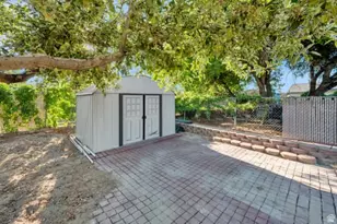2304 W Bonanza Circle, South Jordan, UT 84095 - Photo 37