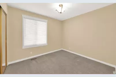 2304 W Bonanza Cir, South Jordan, UT 84095 - Photo 15