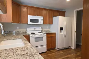 662 E Plum Creek Ln S, Ogden, UT 84404 - Photo 5