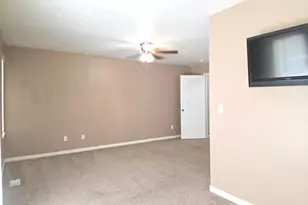 662 E Plum Creek Ln S, Ogden, UT 84404 - Photo 13