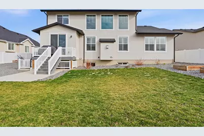 1448 E Erickson Knoll Ln, Eagle Mountain, UT 84005 - Photo 15