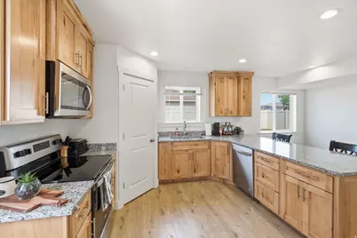355 N 2650 W #1, Tremonton, UT 84337 - Photo 9