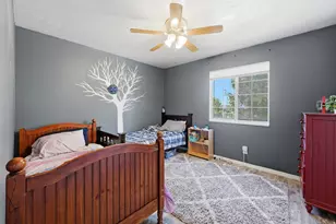 197 N 400 W, Clearfield, UT 84015 - Photo 17
