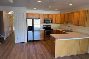 1156 S 1420 E, Provo, UT 84606 - Photo 9
