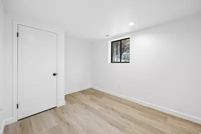 1111 W 5575 S, Riverdale, UT 84405 - Photo 33
