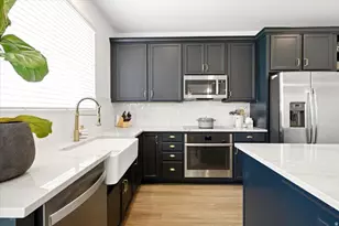 3281 S Peregrine Trail, Saratoga Springs, UT 84045 - Photo 11