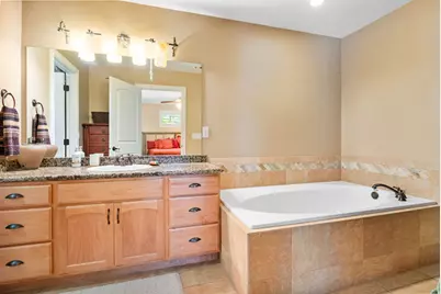 7353 S 700 E, Midvale, UT 84047 - Photo 15