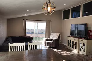 787 W 4050 S, Bountiful, UT 84010 - Photo 3