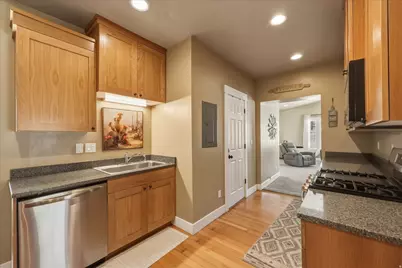 208 S 100 W, Nephi, UT 84648 - Photo 9