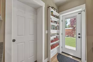208 S 100 W, Nephi, UT 84648 - Photo 13