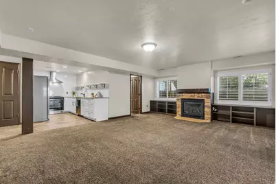 281 E Regent Park Ct S, Midvale, UT 84047 - Photo 21