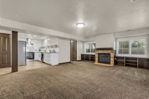 281 E Regent Park Ct S, Midvale, UT 84047 - Photo 21