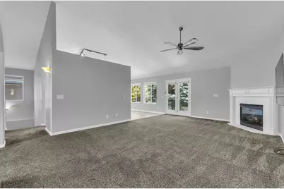 281 E Regent Park Ct S, Midvale, UT 84047 - Photo 9
