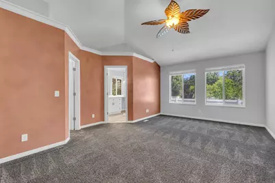 281 E Regent Park Ct S, Midvale, UT 84047 - Photo 17