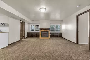 281 E Regent Park Ct S, Midvale, UT 84047 - Photo 21