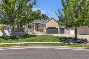 281 E Regent Park Ct S, Midvale, UT 84047 - Photo 1
