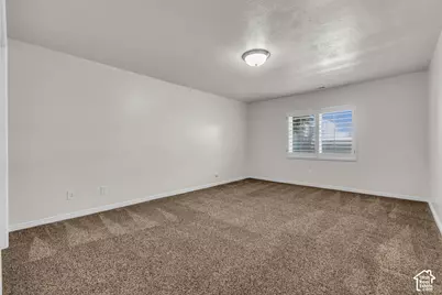 281 E Regent Park Ct S, Midvale, UT 84047 - Photo 27