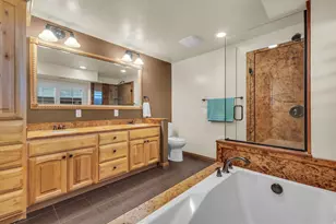 281 E Regent Park Ct S, Midvale, UT 84047 - Photo 23