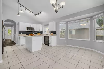 281 E Regent Park Ct S, Midvale, UT 84047 - Photo 11