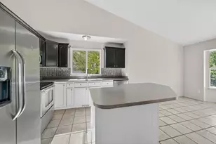 5793 W Dawn Vista Rd S, West Jordan, UT 84081 - Photo 21