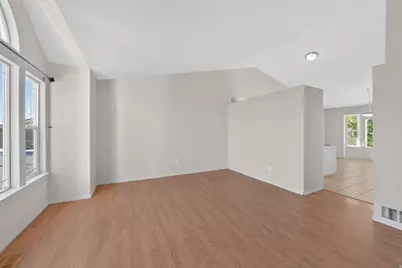 5793 W Dawn Vista Rd S, West Jordan, UT 84081 - Photo 7