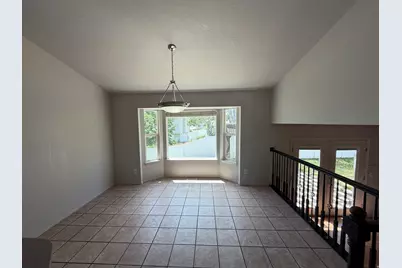 5793 W Dawn Vista Rd S, West Jordan, UT 84081 - Photo 7