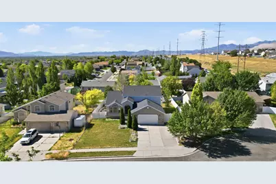 5793 W Dawn Vista Rd S, West Jordan, UT 84081 - Photo 39