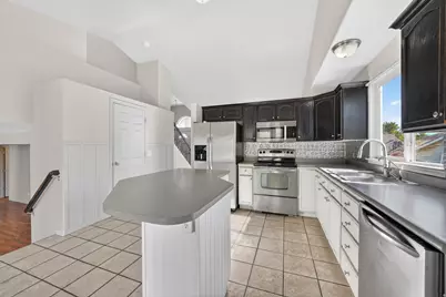 5793 W Dawn Vista Rd S, West Jordan, UT 84081 - Photo 19