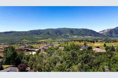 3573 N Elkview Dr, Eden, UT 84310 - Photo 23