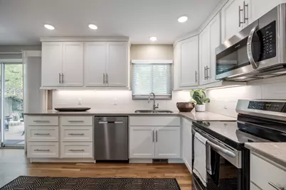 7492 S Claret St, Cottonwood Heights, UT 84121 - Photo 9