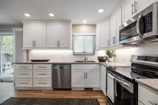 7492 S Claret St, Cottonwood Heights, UT 84121 - Photo 9