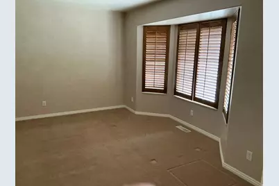 579 E Fremont Way, Elk Ridge, UT 84651 - Photo 3