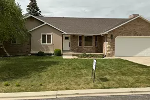 579 E Fremont Way, Elk Ridge, UT 84651 - Photo 1