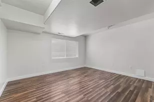 4403 W South Jordan Parkway, South Jordan, UT 84009 - Photo 27