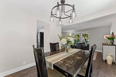 7268 S Macintosh Ln E, Cottonwood Heights, UT 84121 - Photo 9