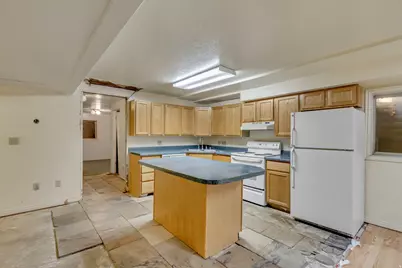 5768 S Erekson Ln, Salt Lake City, UT 84107 - Photo 35