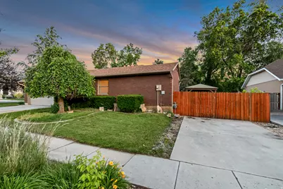 5768 S Erekson Ln, Salt Lake City, UT 84107 - Photo 5