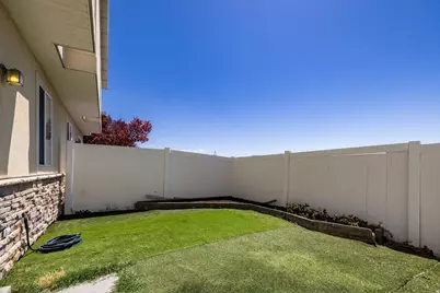 214 N Birmingham Ln W, North Salt Lake, UT 84054 - Photo 7