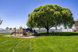 214 N Birmingham Ln W, North Salt Lake, UT 84054 - Photo 21