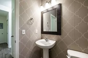 214 N Birmingham Ln W, North Salt Lake, UT 84054 - Photo 9