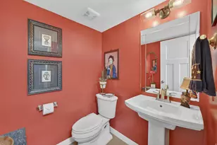 735 E 3 Fountains Cir, Murray, UT 84107 - Photo 11