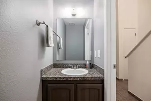 975 E Essex Way, Midvale, UT 84047 - Photo 23