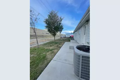 843 S 900 W, Provo, UT 84601 - Photo 9