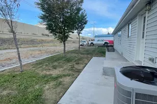 843 S 900 W, Provo, UT 84601 - Photo 9