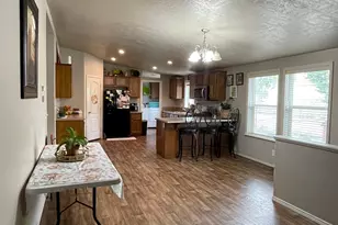 843 S 900 W, Provo, UT 84601 - Photo 13