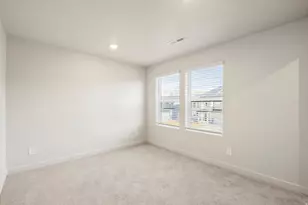 3492 N Hannah St, Eagle Mountain, UT 84005 - Photo 33