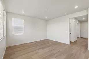 3492 N Hannah St, Eagle Mountain, UT 84005 - Photo 9