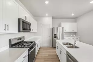3492 N Hannah St, Eagle Mountain, UT 84005 - Photo 19